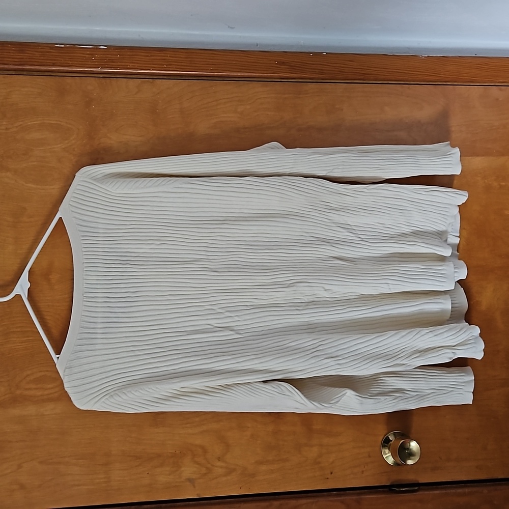 Midweight Ribbed Sweater - Picture 3 of 3